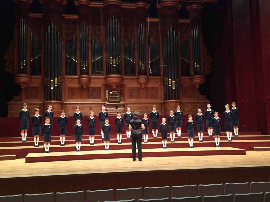 Concert Exceptionnel des Petits Chanteurs de France à Solesmes le 22 Octobre 2024