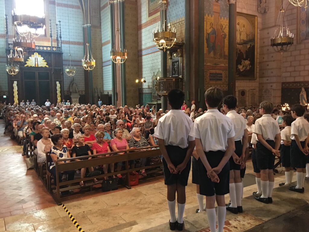 Concert Exceptionnel des Petits Chanteurs de France à Solesmes le 22 Octobre 2024